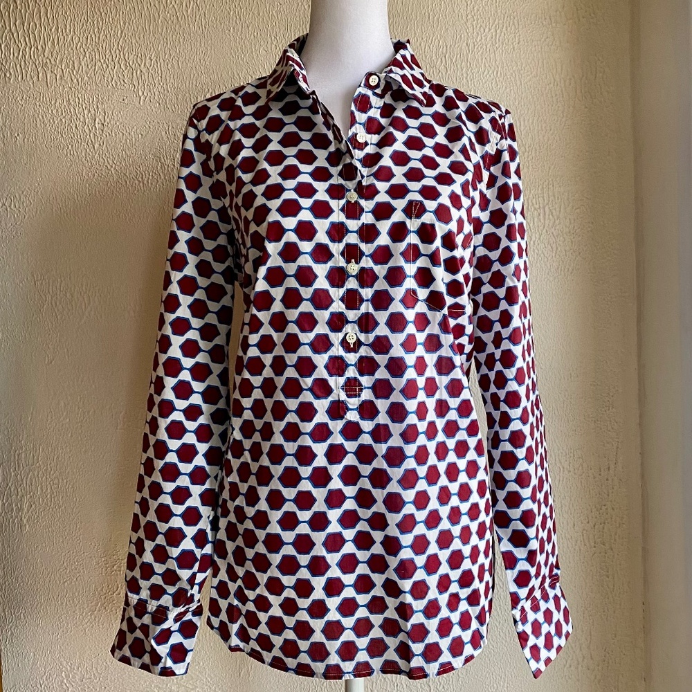 J. Crew cotton popover shirt in burgundy & blue hex pattern on white Size 6